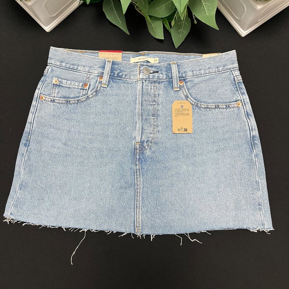 Levi's Women's Skirt
